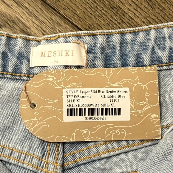 NWT MESHKI Light Wash High Waist Denim Shorts 100% Cotton - Picture 4 of 7